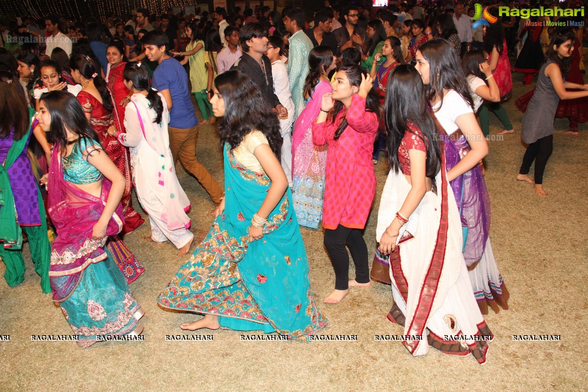 Legend Navratri Utsav 2013 Photos