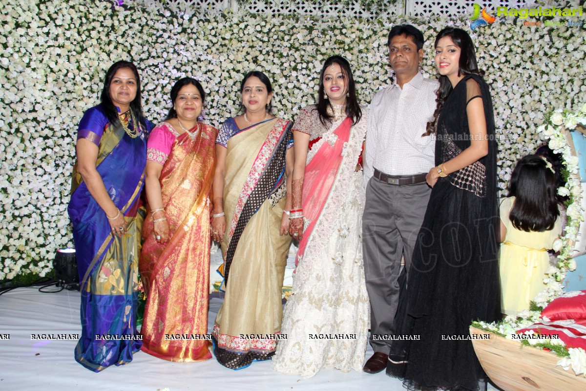 Meenakshi Jewellers Nitin Agarwal's Son Sumay Agarwal Cradle Ceremony