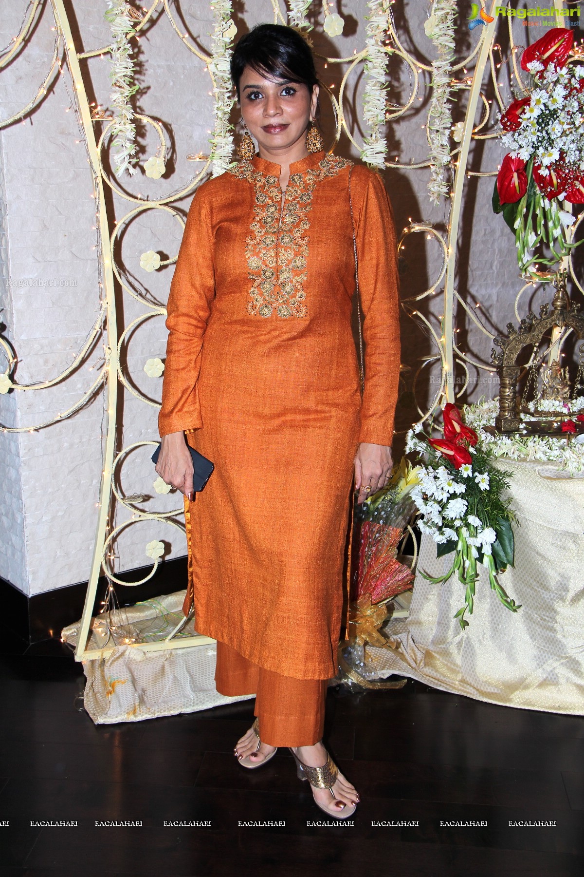 Namrata Shirodkar launches Mohit Dochania Vintage Collection at Park Hyatt, Hyderabad