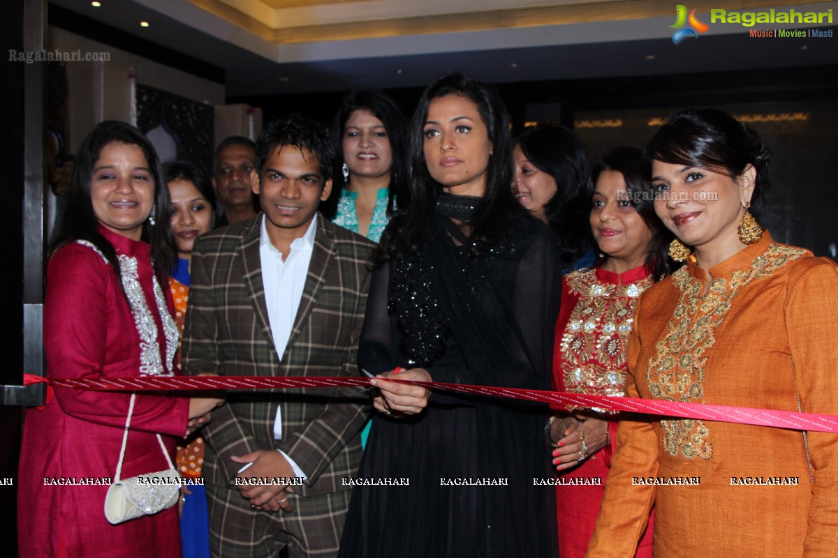 Namrata Shirodkar launches Mohit Dochania Vintage Collection at Park Hyatt, Hyderabad