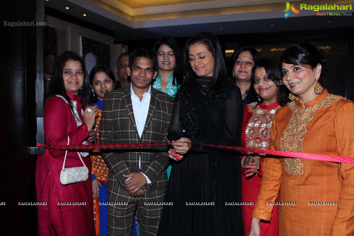 Namrata Shirodkar launches Mohit Dochania Vintage Collection at Park Hyatt, Hyderabad