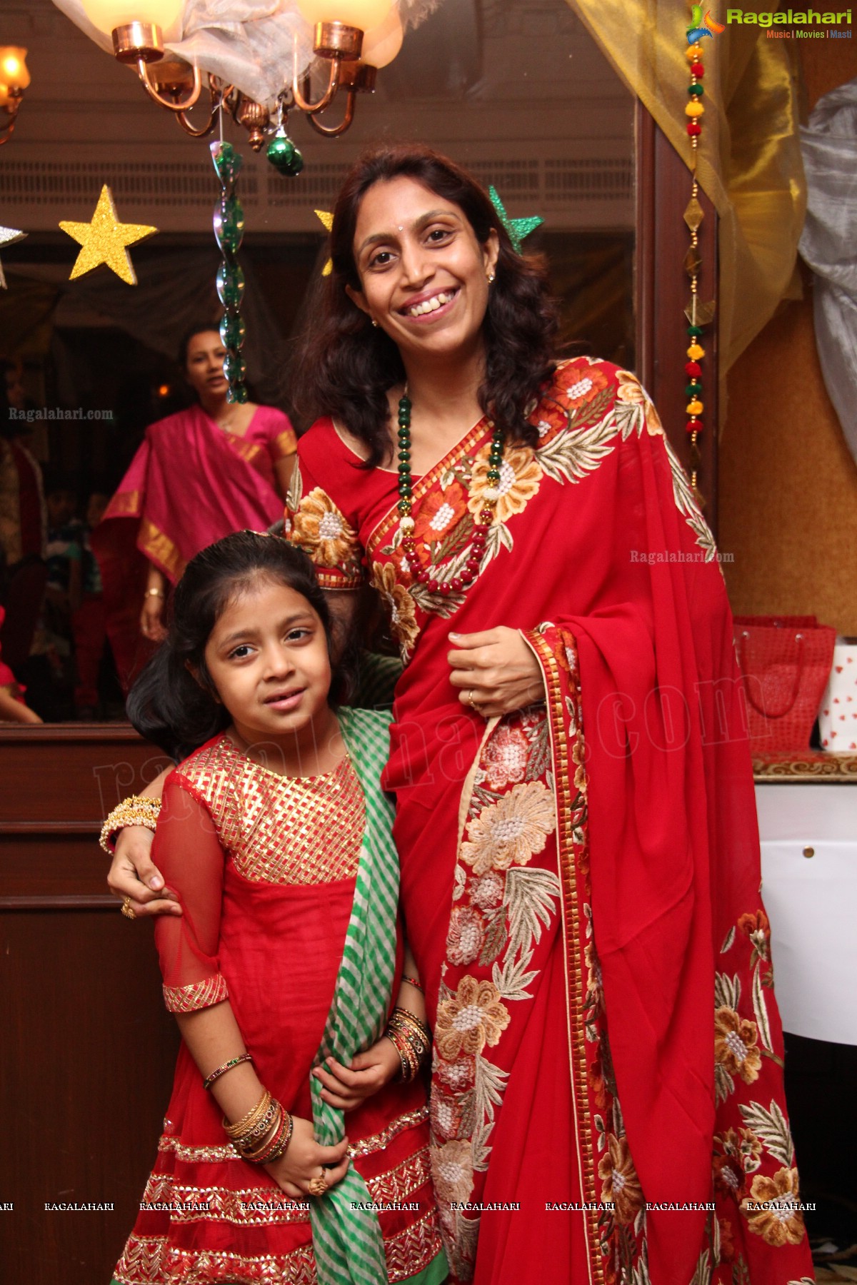 Mom Kiddos Club Diwali 2013 Celebrations at Hotel Palace Heights, Hyderabad