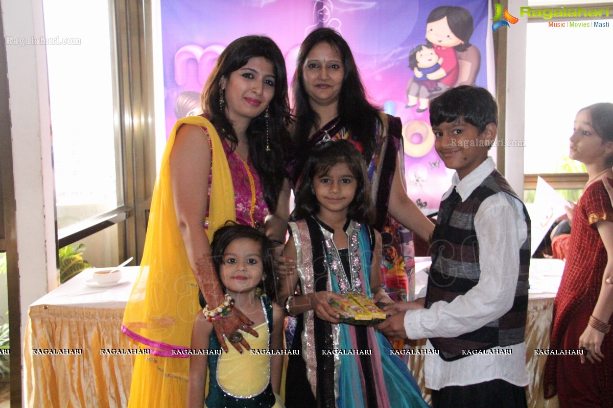 Mom Kiddos Club Diwali 2013 Celebrations at Hotel Palace Heights, Hyderabad