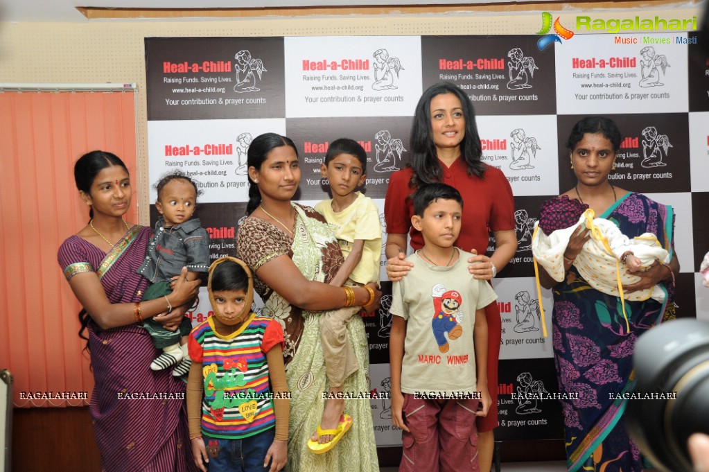 Namrata Shirodkar visits Heal A Child Foundation, Hyderabad