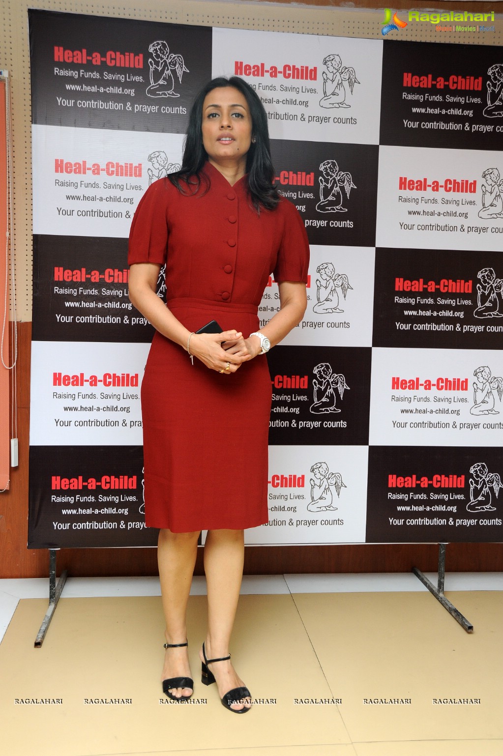 Namrata Shirodkar visits Heal A Child Foundation, Hyderabad