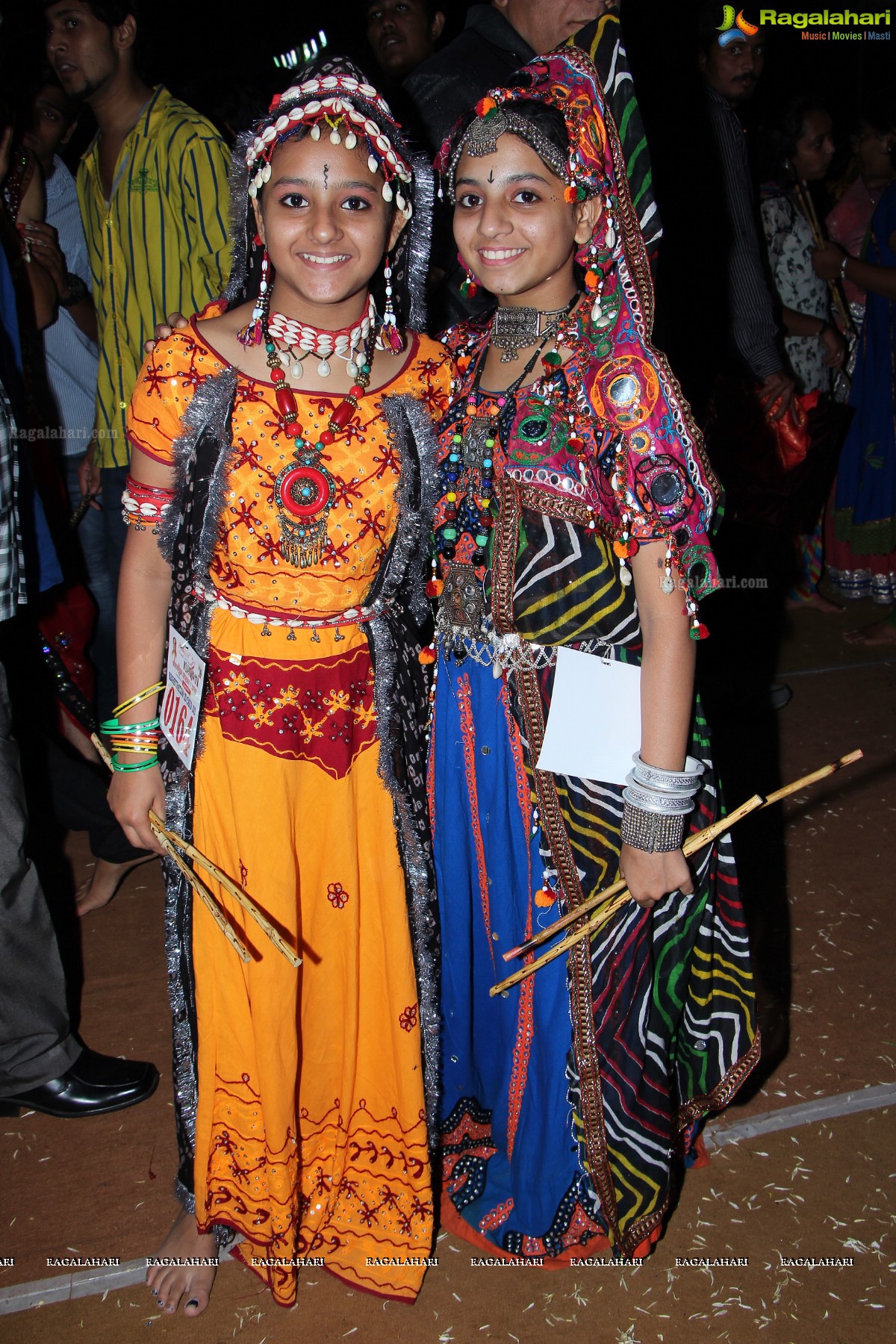 Navratri Dandiya Utsav 2013 Season 3 by Nandu Bilal at Mallareddy Gardens, Hyderabad