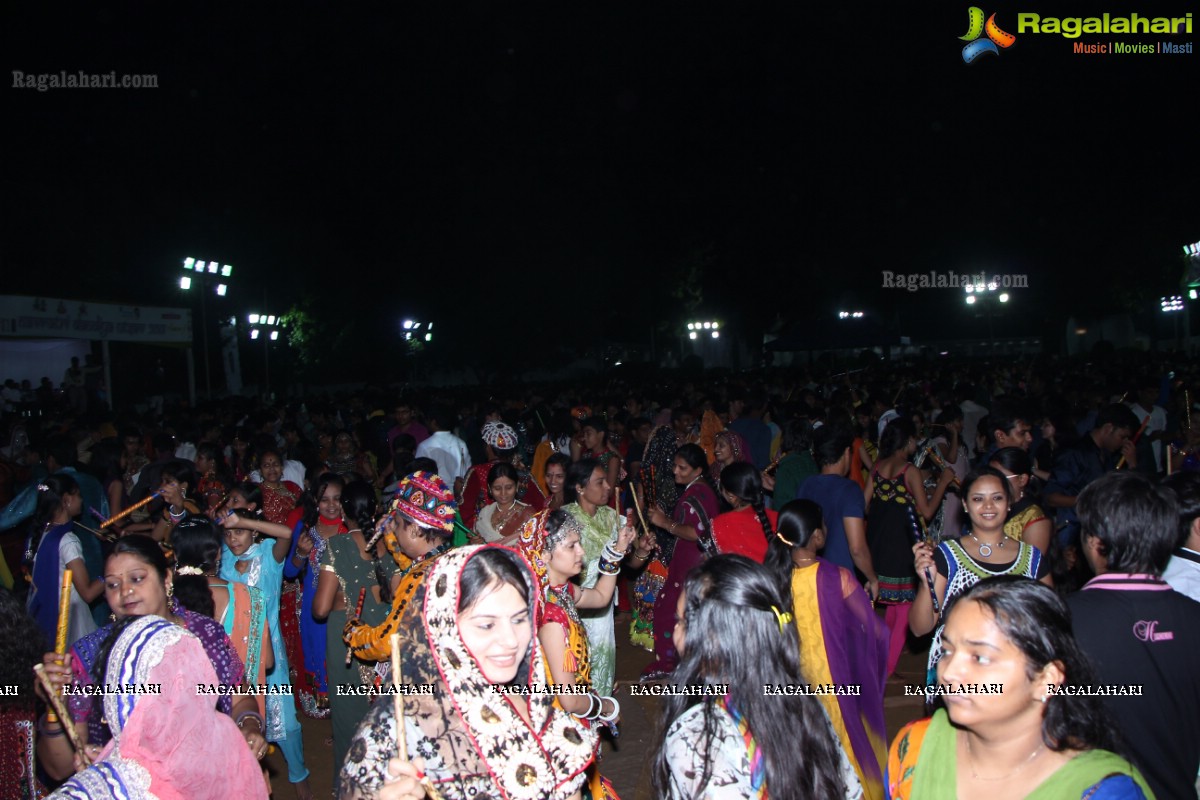 Navratri Dandiya Utsav 2013 Season 3 by Nandu Bilal at Mallareddy Gardens, Hyderabad