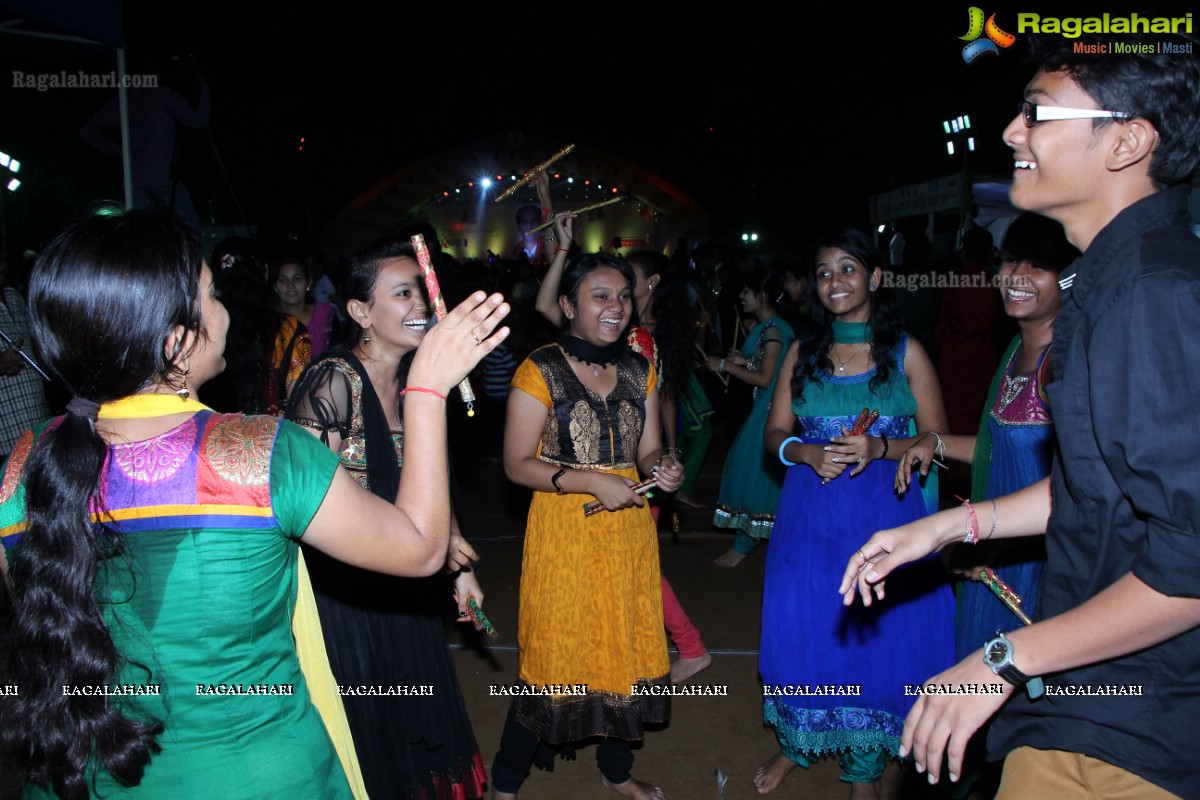 Navratri Dandiya Utsav 2013 Season 3 by Nandu Bilal at Mallareddy Gardens, Hyderabad