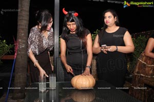 Se La Vie Halloween Party