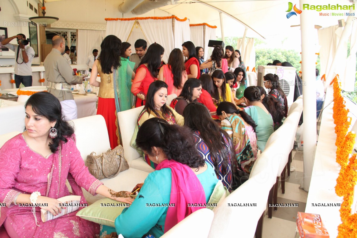 Ohri's Family Pre Karva Chauth Lunch