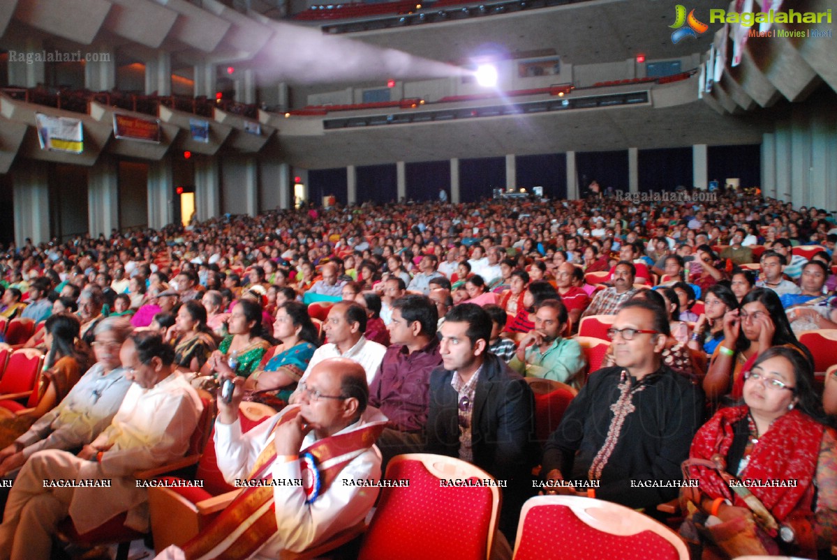 Life Time Achievement Award for Padma Bhushan Smt. Dr.P.Susheela by Silicon Andhra