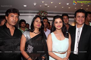 Parineeti Chopra Meena Jewellers Hyderabad