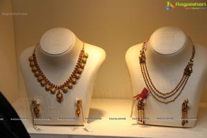 Parineeti Chopra Meena Jewellers Hyderabad