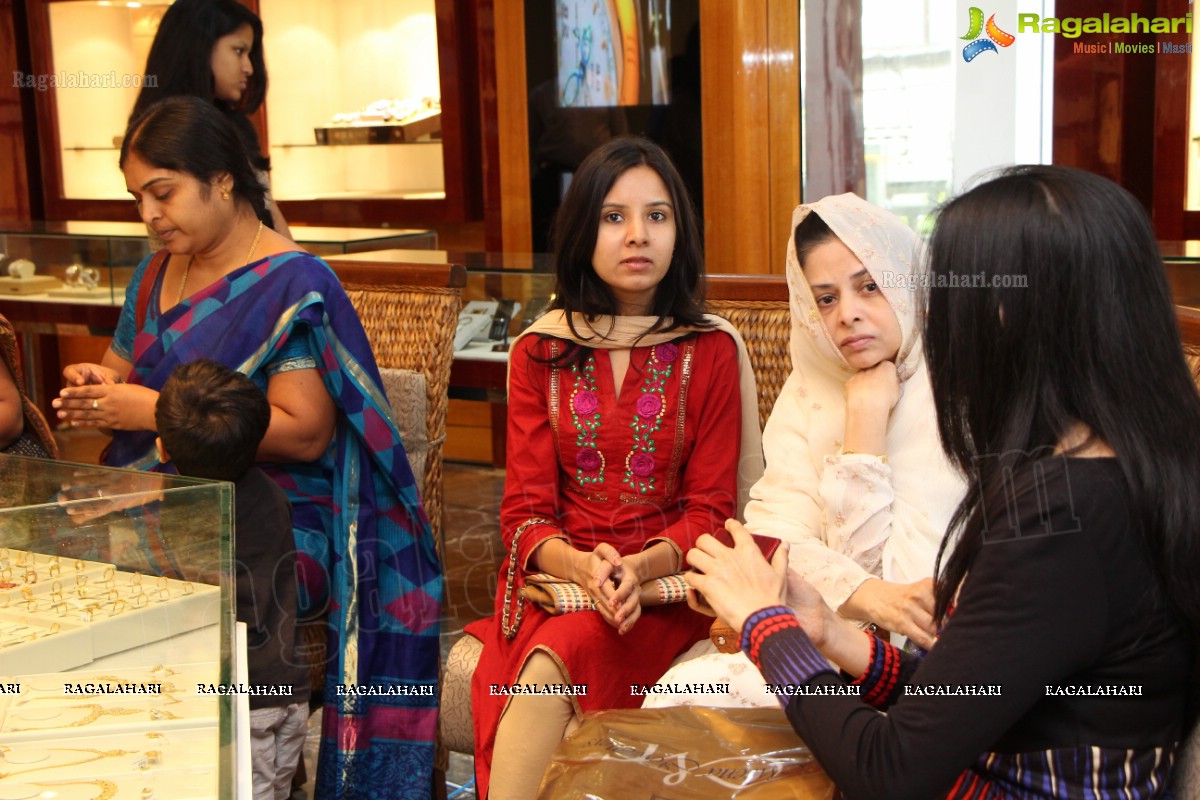 Parineeti Chopra inaugurates Meena Jewellers 6th Jewellery Showroom, Hyderabad