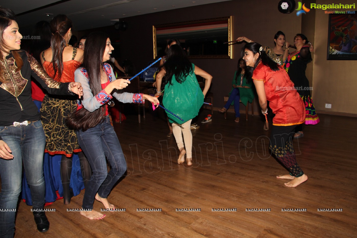 Hyderabad Pink Ladies Club Dandiya 2013 Celebrations