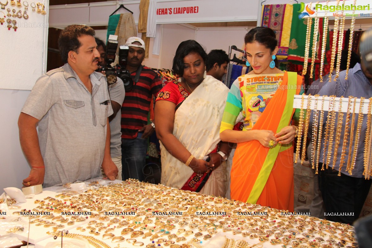Shilpa Reddy launches Trendz Day and Night Bazaar at Radisson Blu Plaza, Hyderabad