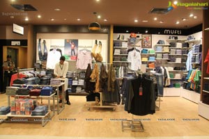 Shoppers Stop Manjeera Mall