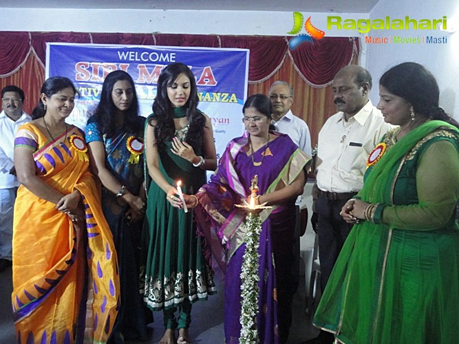 Ritu Varma inaugurates Siri Mela Festival Sale Bonanza, Hyderabad