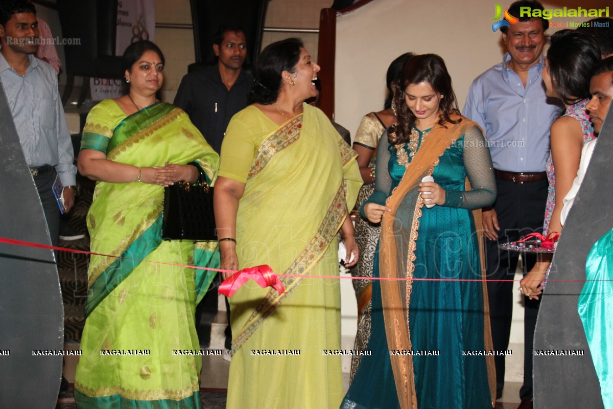 Renuka Chowdary inaugurates Splurge Luxury Exhibition, Hyderabad