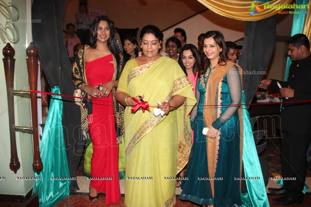 Renuka Chowdary inaugurates Splurge Luxury Exhibition, Hyderabad