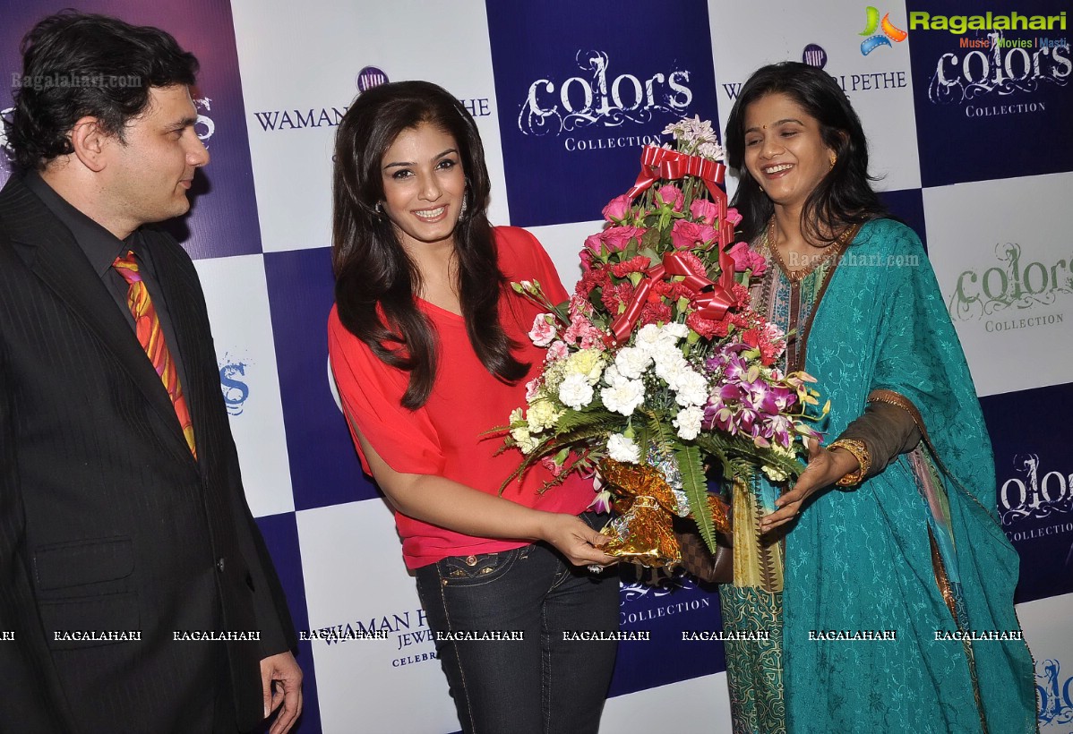 Raveena Tandon launches new collection 'Colors' at Waman Hari Pethe Jewellers, Mumbai