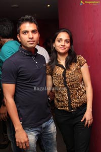 Akshay Kumar at Kismet Pub, Hyderabad