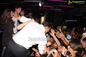 Akshay Kumar at Kismet Pub, Hyderabad