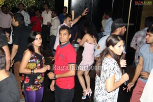 Heroine Sanjana in Kismet Pub