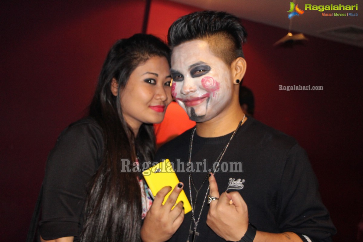 Halloween Party 2013 at Kismet Pub, Hyderabad