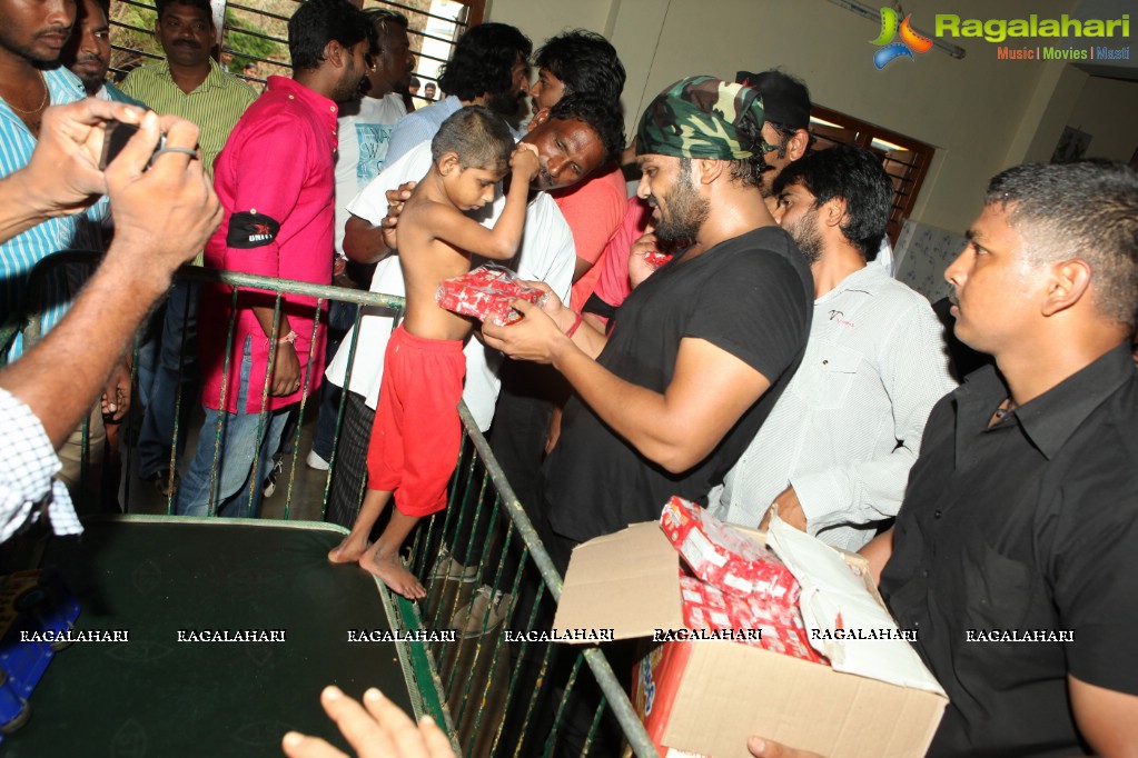 Manchu Manoj at Vizag