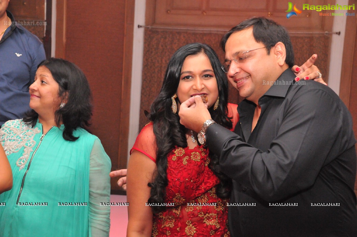 Aakanksha Kedia Birthday Bash 2014 at ITC Kakatiya, Hyderabad