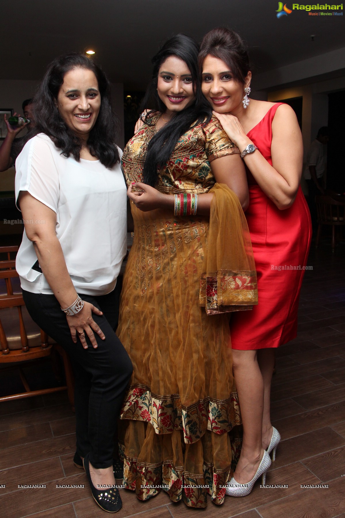 Roja Komaravolu Birthday Bash 2014