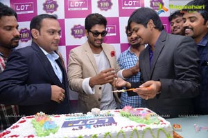 Allu Arjun Lot Mobiles