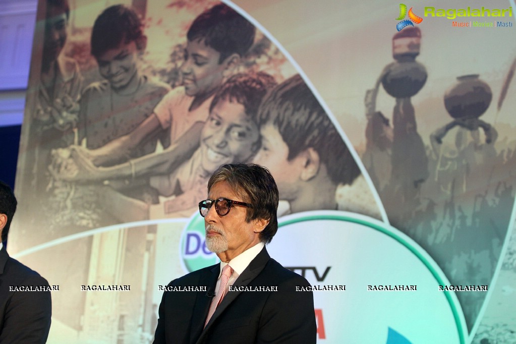 Amitabh Bachchan at the launch of Dettol Banega Swachh India Initiative