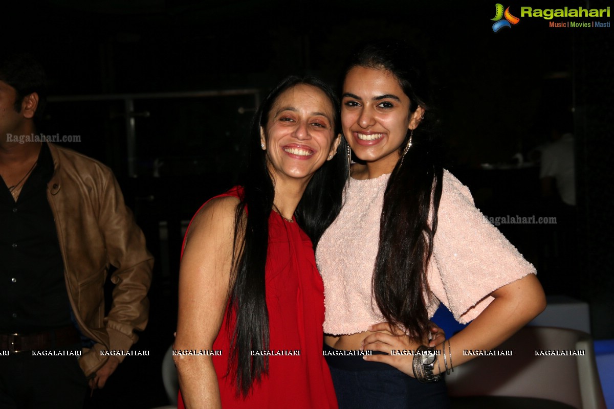 Dinaz Vervatwala's Family Get Together Party