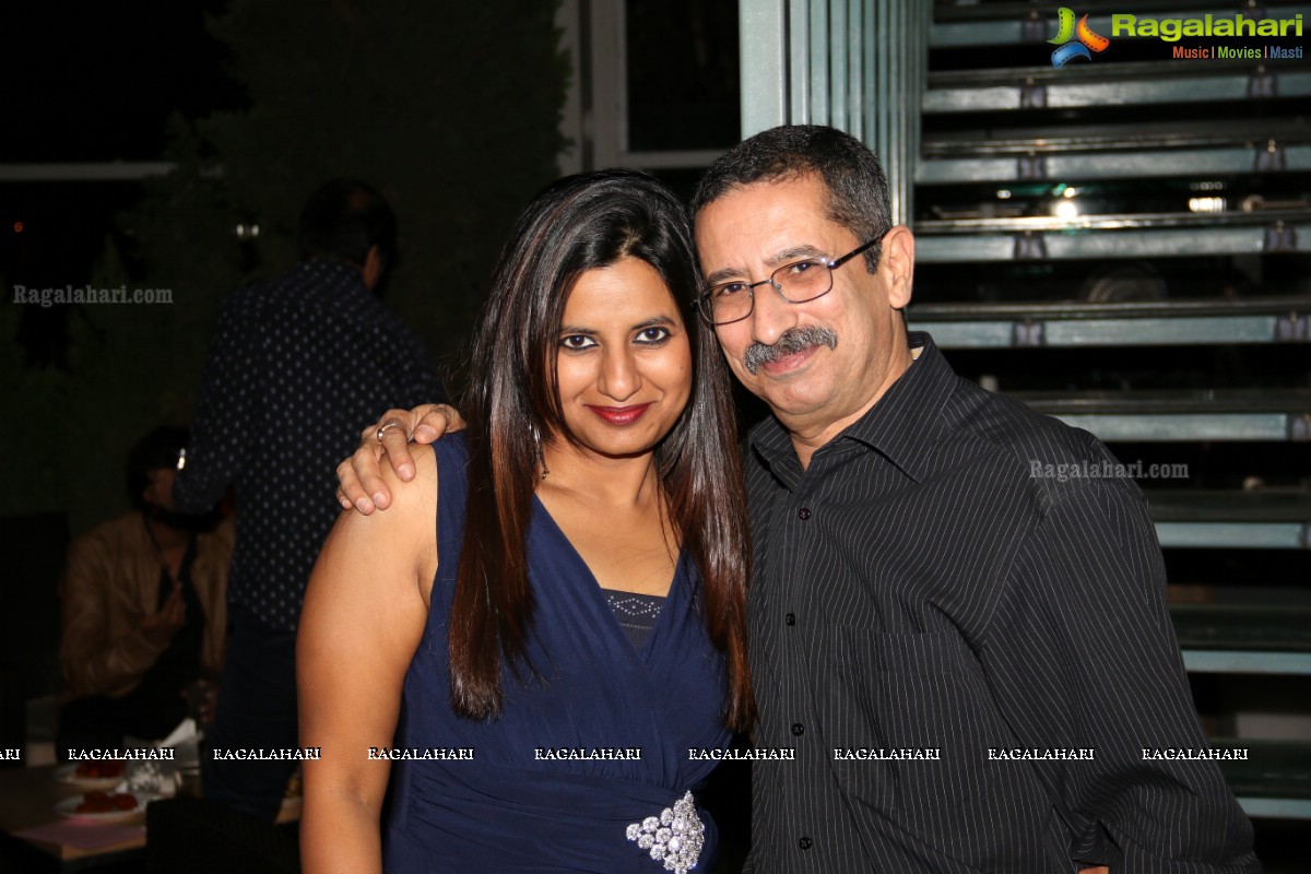 Dinaz Vervatwala's Family Get Together Party