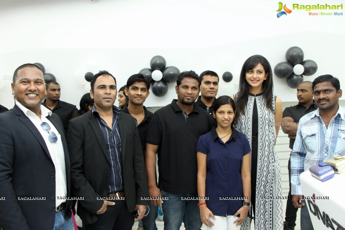 Divazea Launch by Rakul Preet Singh, Hyderabad