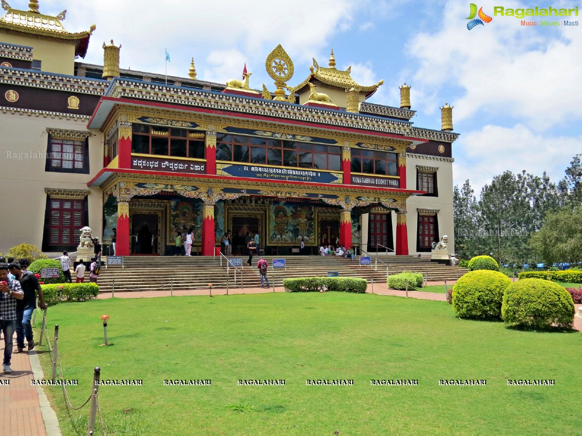 Golden Buddha Temple, Coorg