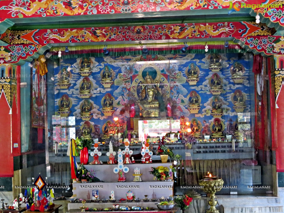 Golden Buddha Temple, Coorg