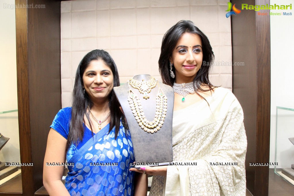 Hiya Jewellers Diwali Sale Curtain Raiser