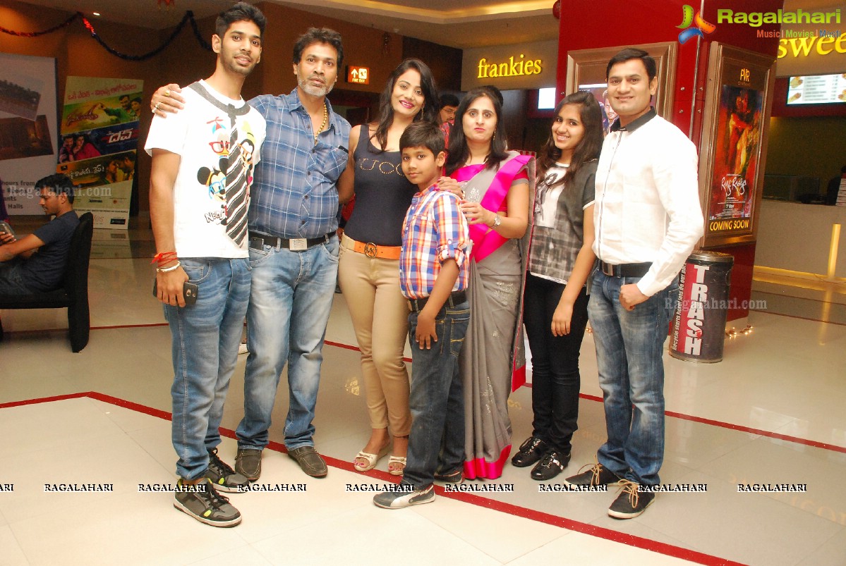 Happy New Year Special Screening by Bisket Srikanth