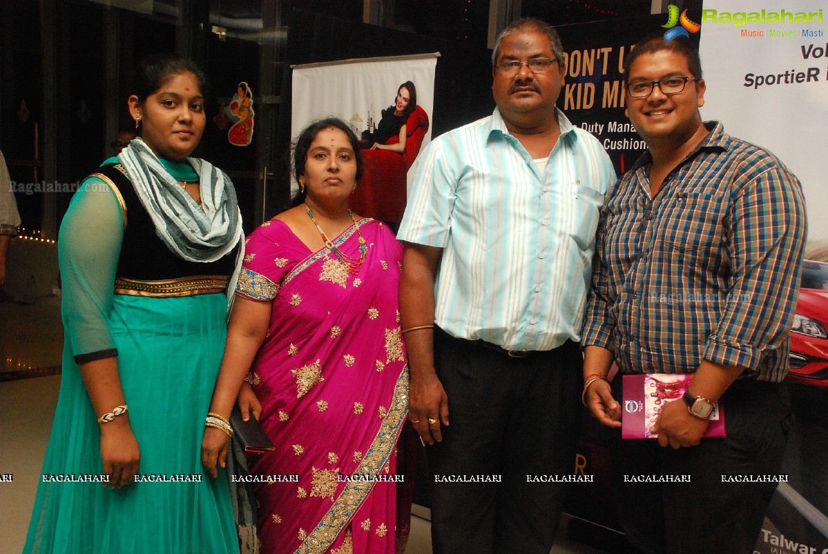 Happy New Year Special Screening by Bisket Srikanth