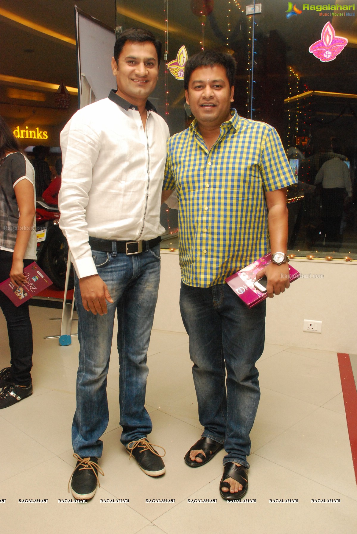 Happy New Year Special Screening by Bisket Srikanth