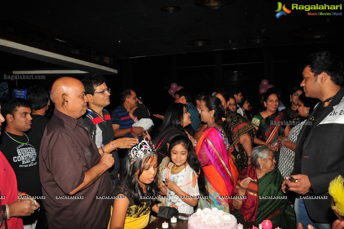 Jyothi Agarwal Birthday Bash 2014 at Spoil, Hyderabad