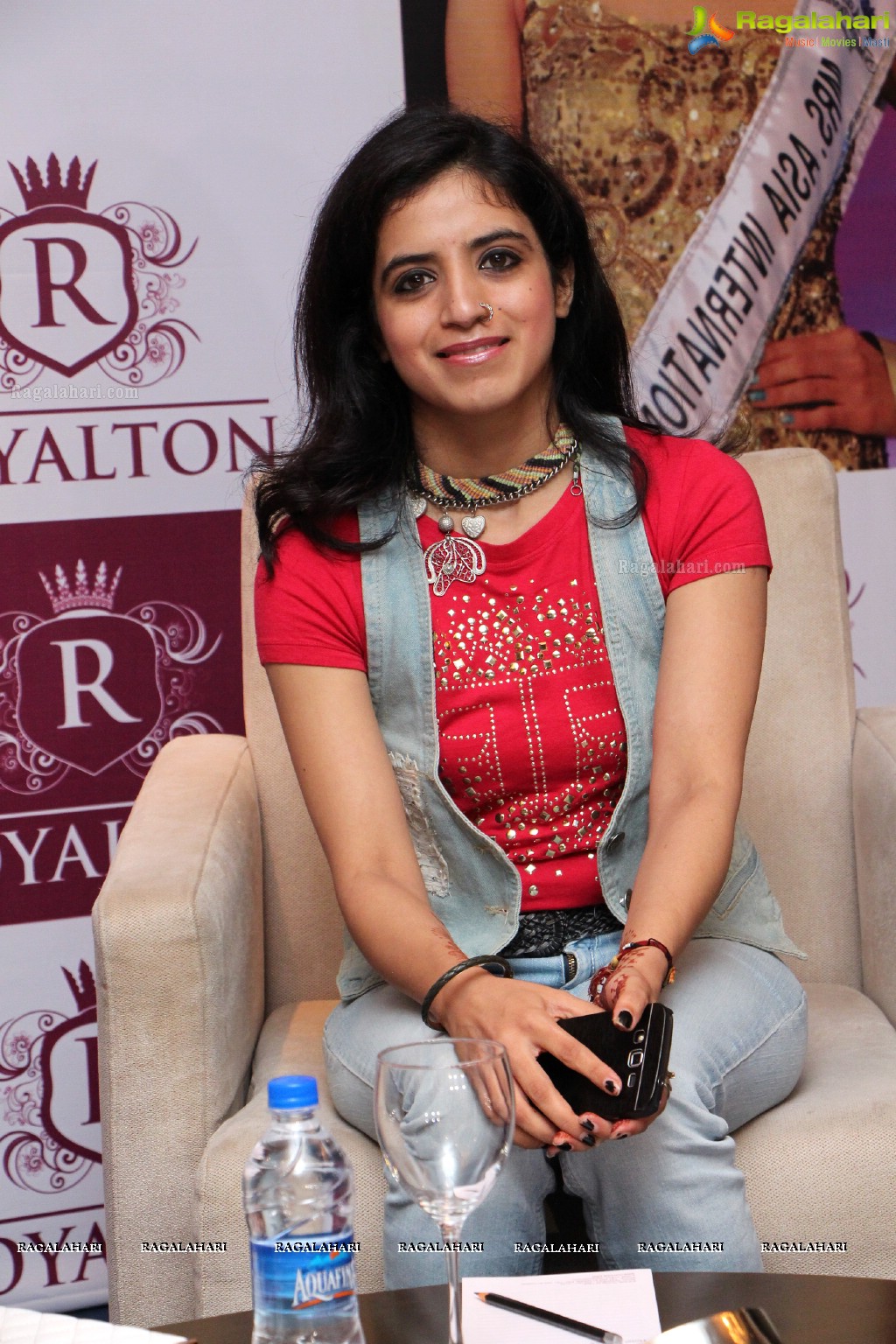 Komal Kalra Pagarani Press Meet on Mrs. World 2014