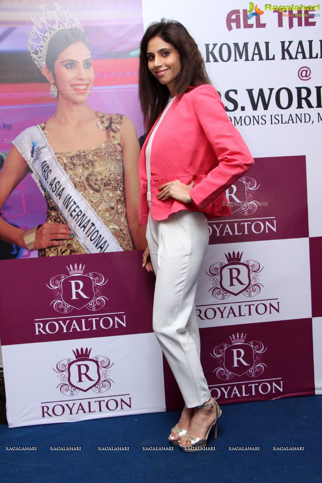 Komal Kalra Pagarani Press Meet on Mrs. World 2014