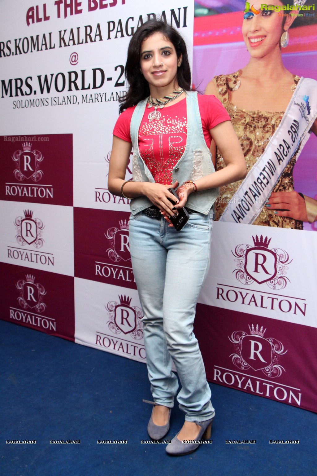 Komal Kalra Pagarani Press Meet on Mrs. World 2014