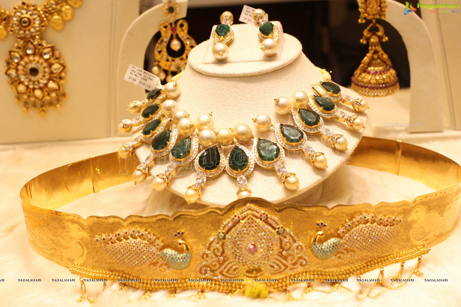 Manepally Dhanteras Jewellery Collection 2014 (High Definition)