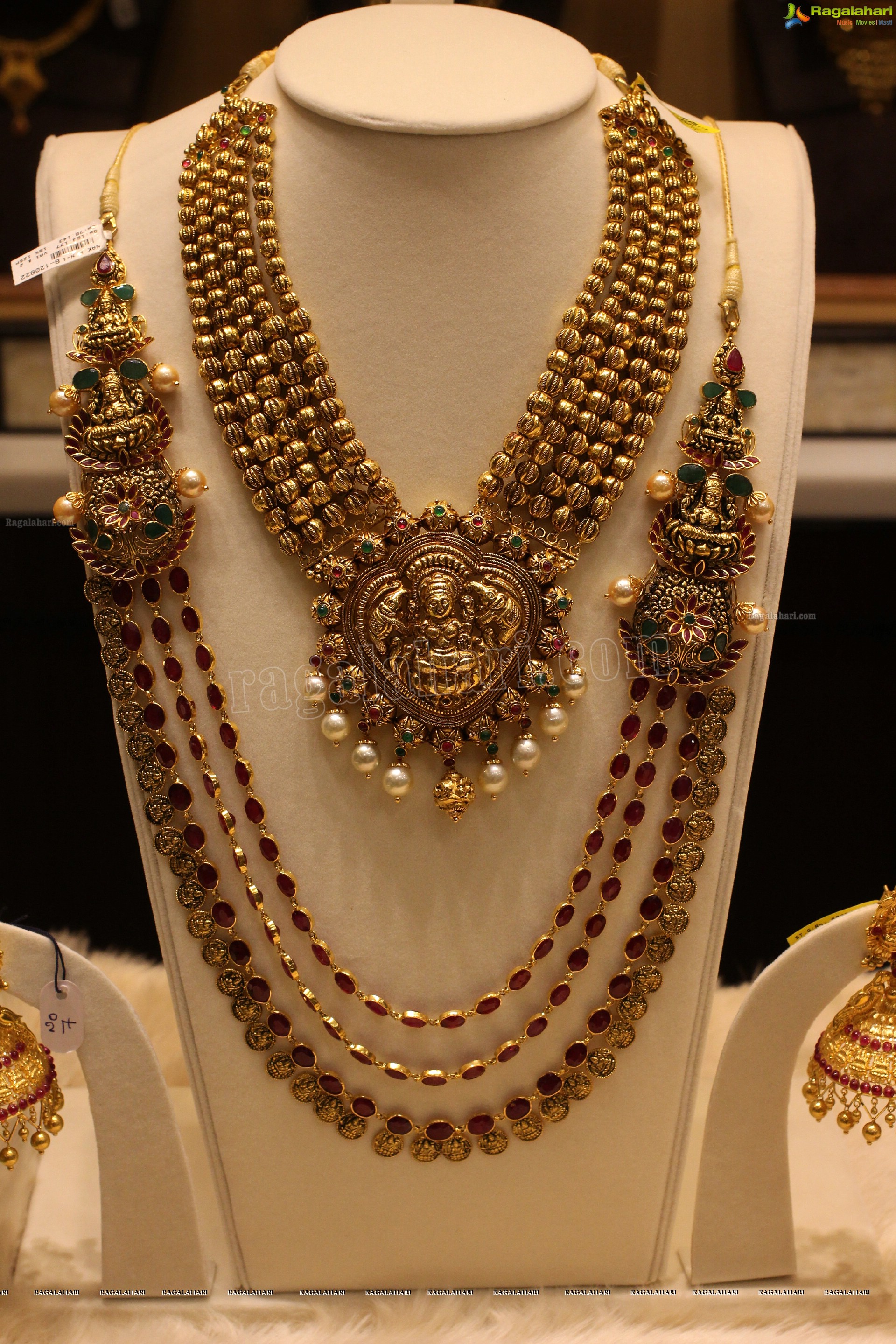 Manepally Dhanteras Jewellery Collection 2014 (High Definition)