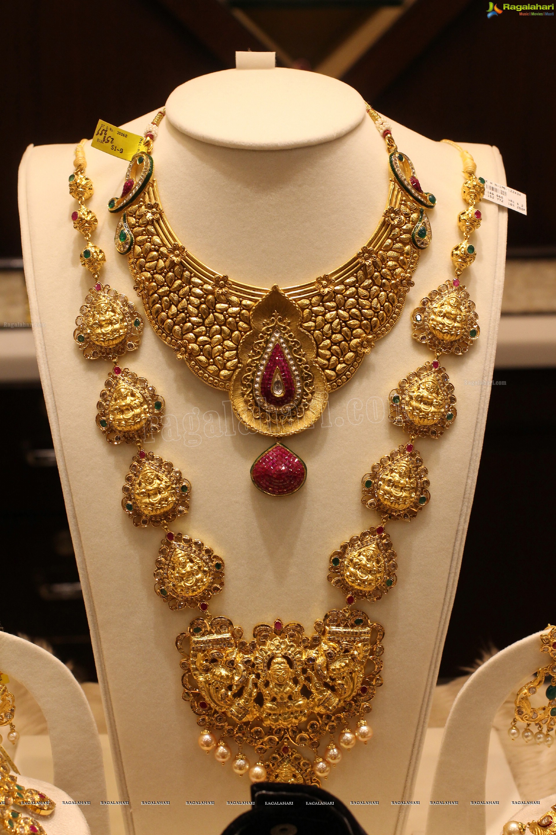 Manepally Dhanteras Jewellery Collection 2014 (High Definition)